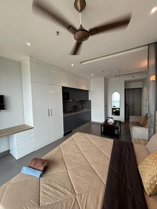 Countryside Luxury Suites - Supernova Noida 新德里 外观 照片