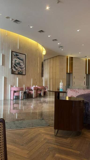 Countryside Luxury Suites - Supernova Noida 新德里 外观 照片